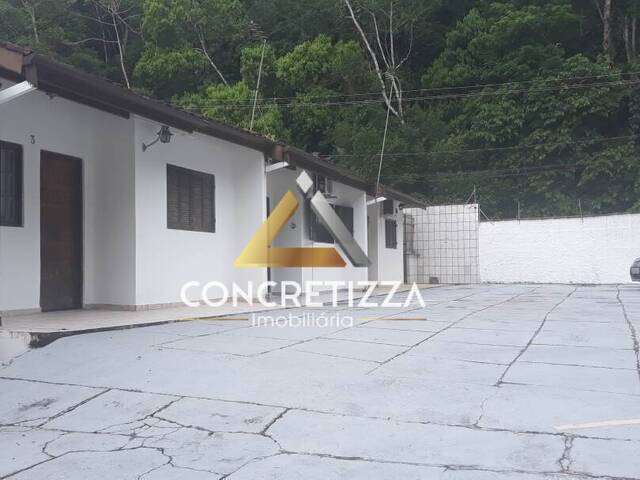 #995 - Casa para Venda em Caraguatatuba - SP - 2