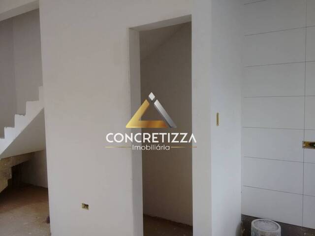 #1029 - Casa para Venda em Caraguatatuba - SP - 2
