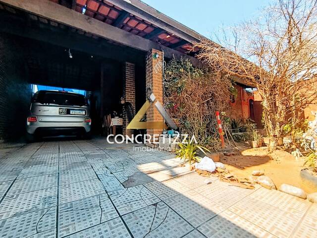 #1349 - Casa para Venda em Caraguatatuba - SP - 2