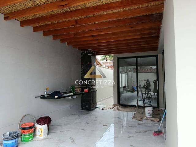 #CA0426 - Casa para Venda em Caraguatatuba - SP