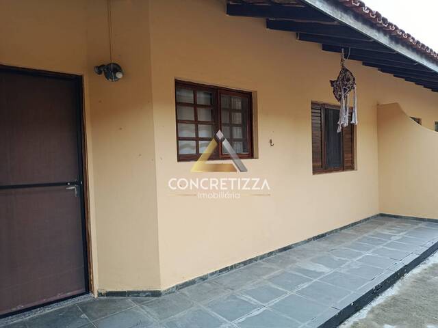 Casa para Venda em Caraguatatuba - 4