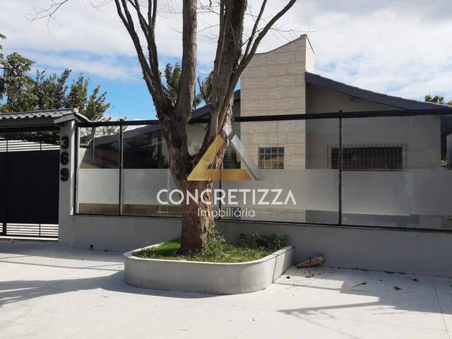 #CA0453 - Casa para Venda em Caraguatatuba - SP