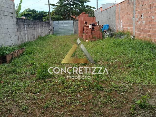 Terreno para Venda em Caraguatatuba - 4