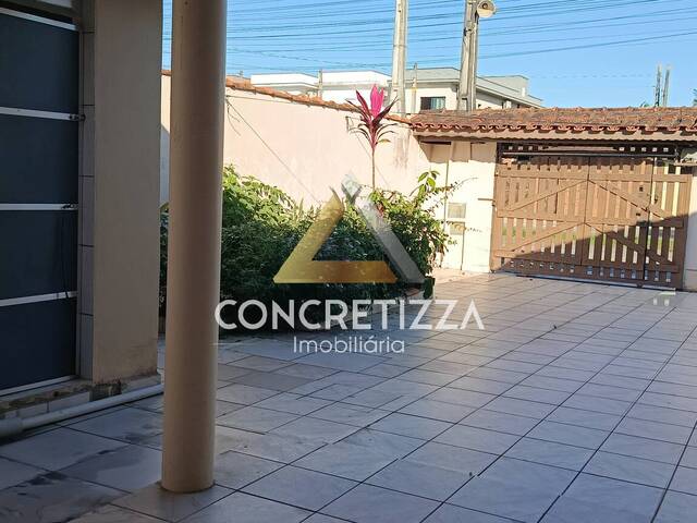 Casa para Venda em Caraguatatuba - 3